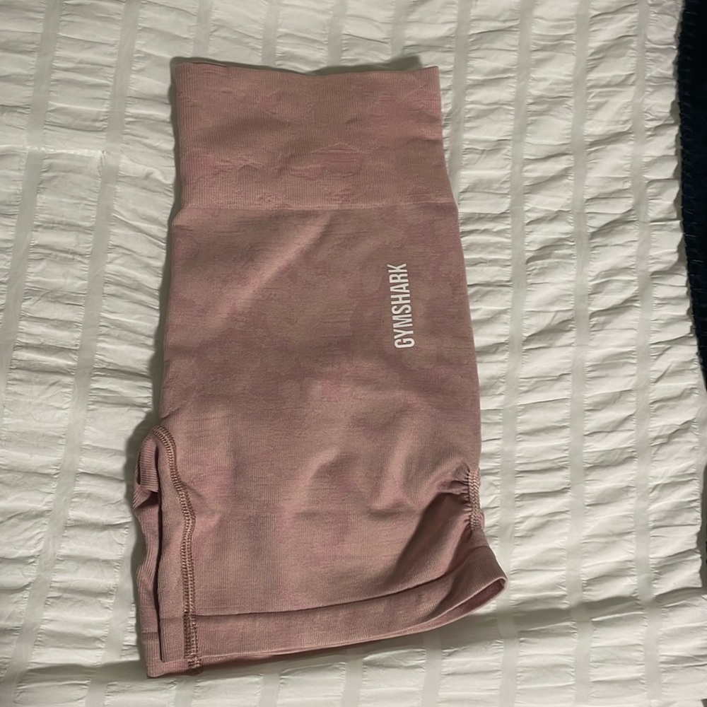 BRAND NEW GYMSHARK SHORTS